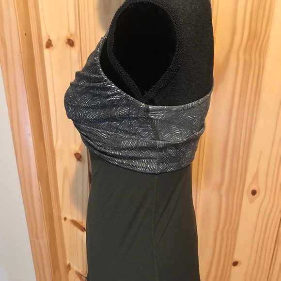 Lululemon wrap it up tank, M?, dark green - Picture 4 of 8